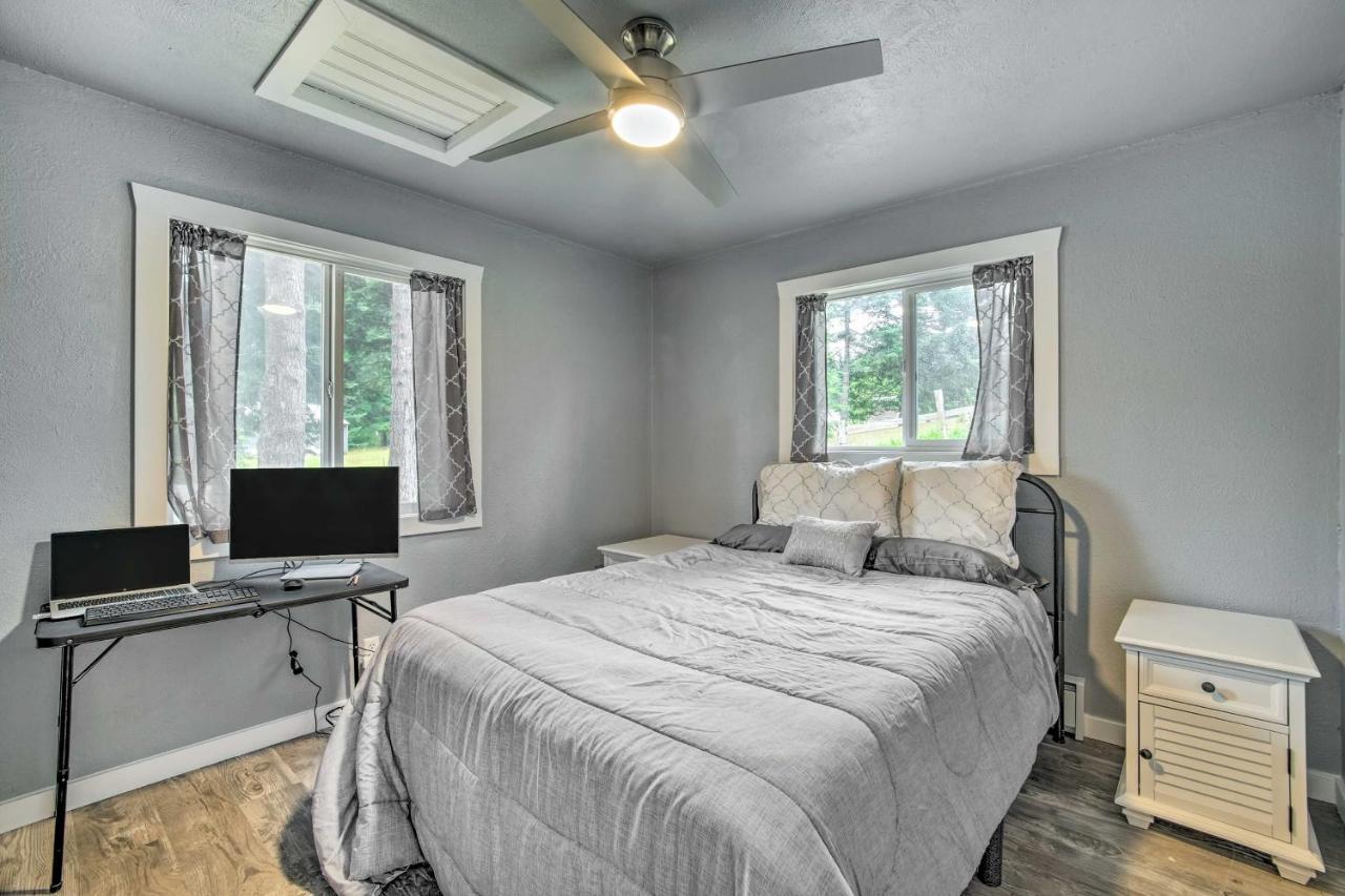 Cozy North Bend Getaway Near Dunes And Ocean! Lakeside Eksteriør bilde